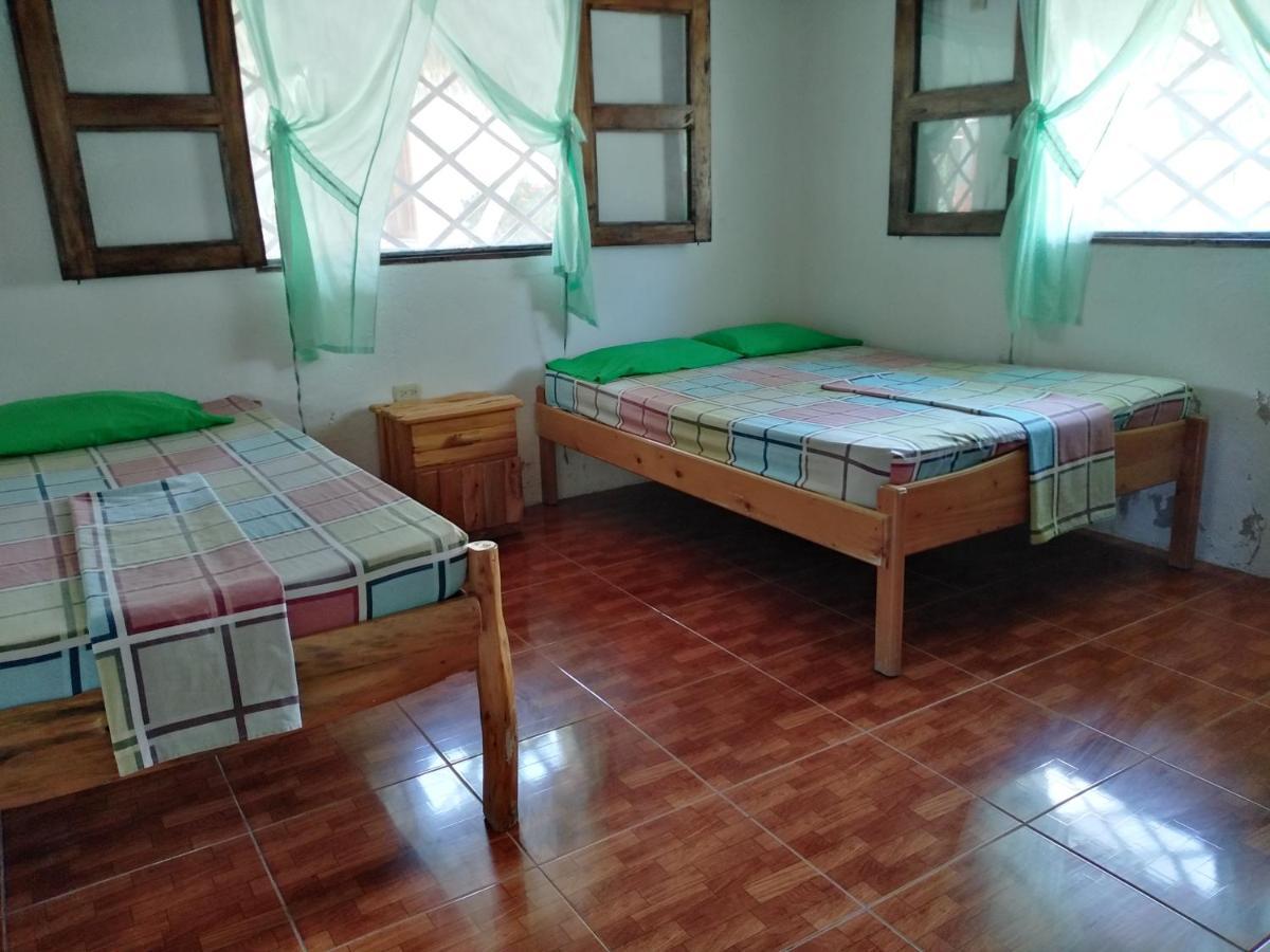 Bungalows Familiares Monterrico Eksteriør billede
